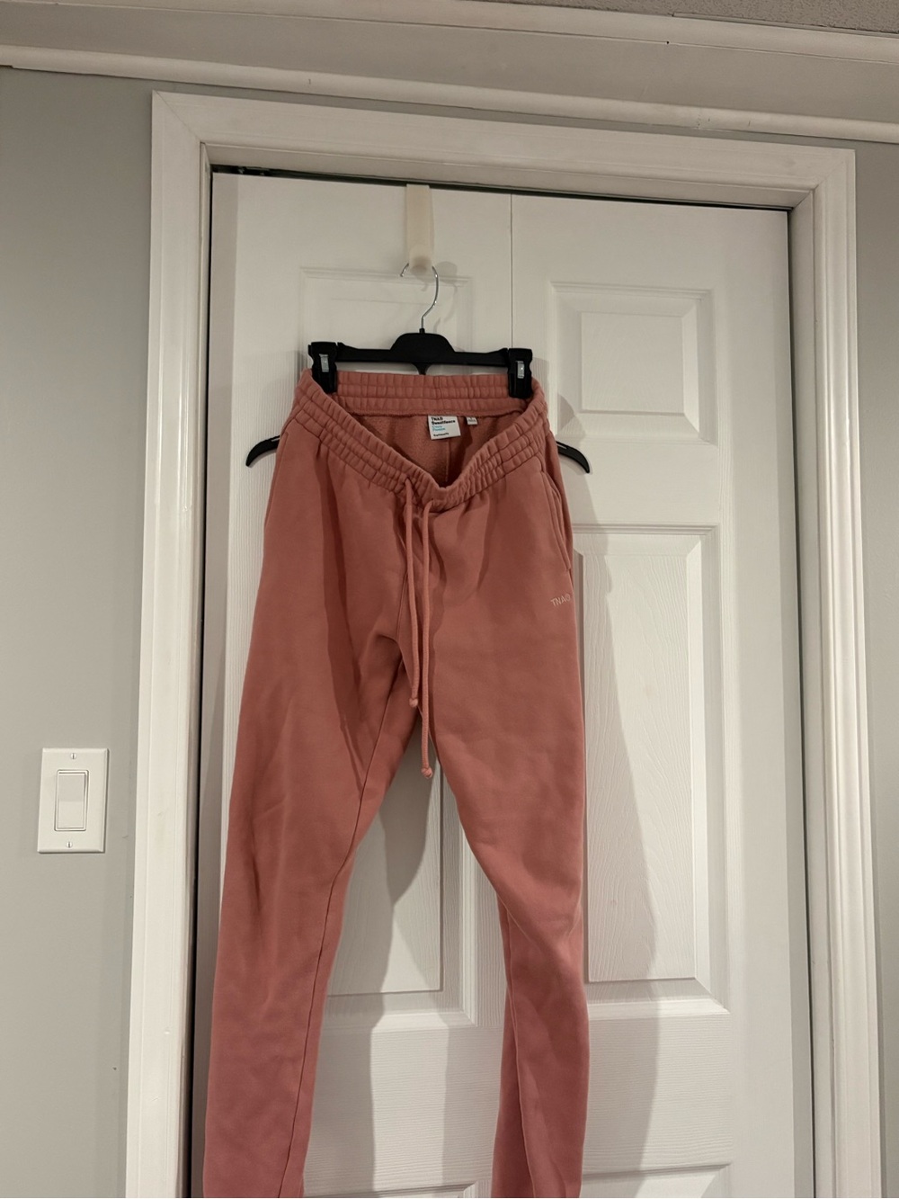 Women’s TNA joggers